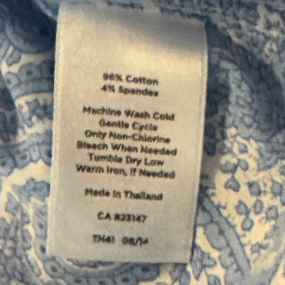 Talbots 8 petite paisley Button Down Blue Shirt Top blouse work wear white - Picture 6 of 7